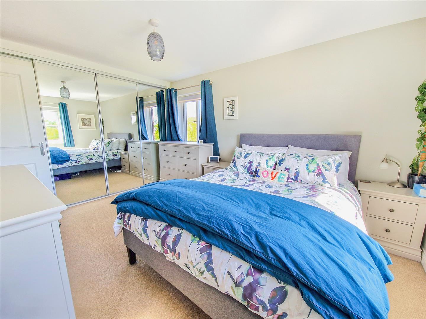Wortham Close, Great Denham, Bedford